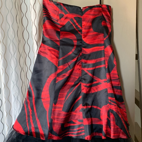 Musani Couture Mini Dress - Picture 4 of 8